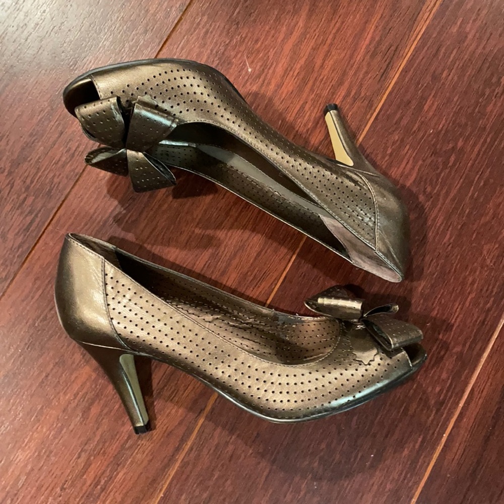 Badolino leather heels